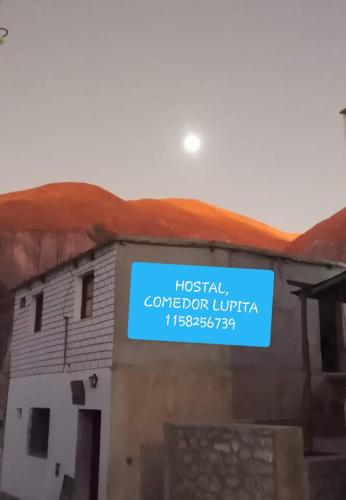 HOSTAL LUPITA in 아이루니아 HOSTAL LUPITA in 아이루니아