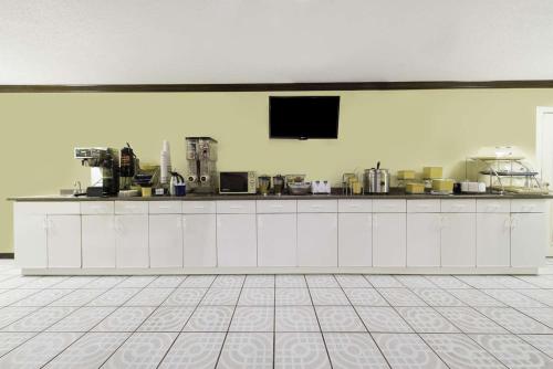 Їжа та напої, Quality Inn Eastland I-20 in Істленд (Техас) Їжа та напої, Quality Inn Eastland I-20 in Істленд (Техас)