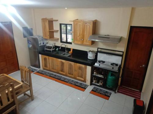 Charming and Relaxing 7-Bed House in Mati City in Mati Charming and Relaxing 7-Bed House in Mati City in Mati