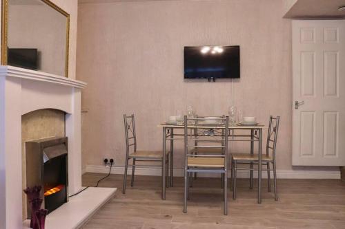 Facilities, Home Away From Home - 2 Bed FREE Parking & Wifi in Hunslet Carr Facilities, Home Away From Home - 2 Bed FREE Parking & Wifi in Hunslet Carr