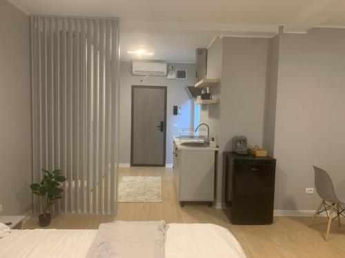 zonă comună salon/TV, EM05- Studio Premium in Targu Jiu zonă comună salon/TV, EM05- Studio Premium in Targu Jiu