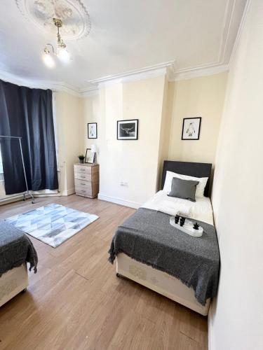 Amazing New House in London in Wembley Amazing New House in London in Wembley
