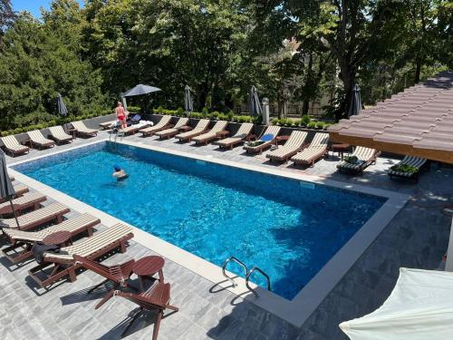 The Residence Hotel & Cottages