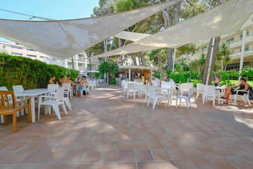 Erkély/terasz, O7 Club Cala Ratajda near Platja de Cala Agulla Erkély/terasz, O7 Club Cala Ratajda near Platja de Cala Agulla