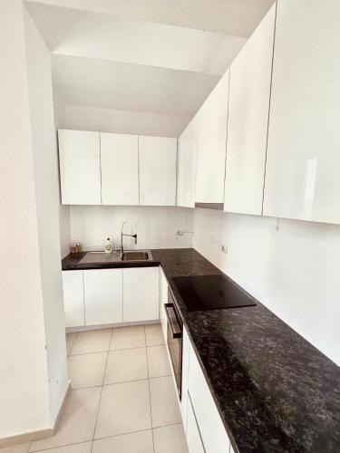 Pine Breeze Apartment Gjiri i Lalezit in Plazhi San Pietro Pine Breeze Apartment Gjiri i Lalezit in Plazhi San Pietro
