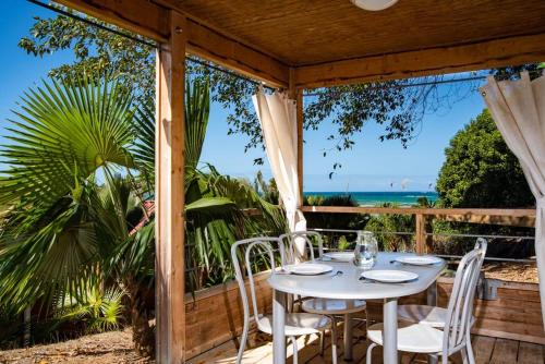 Terrazzo/balcone, EAST KEYS - East Cottages in Le Vauclin Terrazzo/balcone, EAST KEYS - East Cottages in Le Vauclin