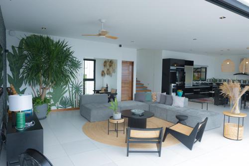 Villa Escarceo in Puerto Galera Villa Escarceo in Puerto Galera