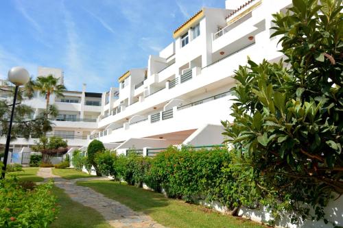 Widok z zewnątrz, Playa & Beach Apartments Mijas Costa & Fuengirola by ALFRESCO STAYS in Mijas Widok z zewnątrz, Playa & Beach Apartments Mijas Costa & Fuengirola by ALFRESCO STAYS in Mijas