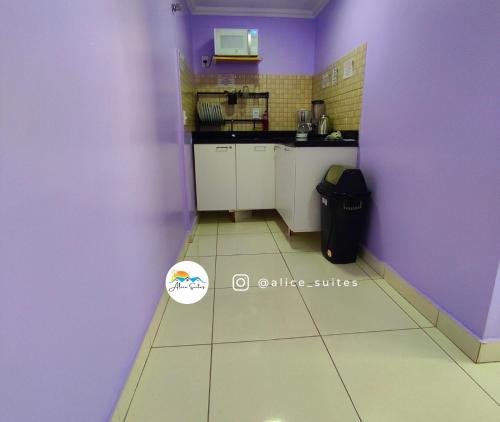 Kitchen, Alice Suites in Arraial do Cabo City Center Kitchen, Alice Suites in Arraial do Cabo City Center