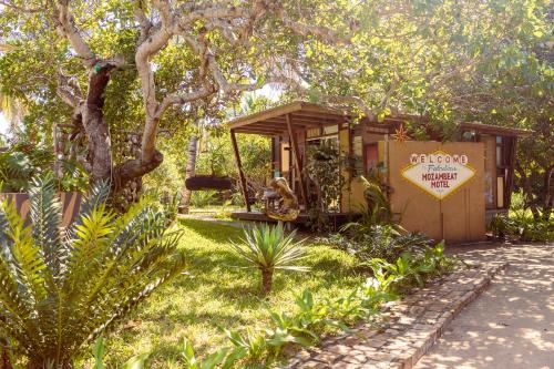 莫桑比特汽车旅馆 (Mozambeat Motel) in 伊尼扬巴内 莫桑比特汽车旅馆 (Mozambeat Motel) in 伊尼扬巴内