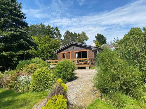 Lochside Lodge in Lairg Lochside Lodge in Lairg