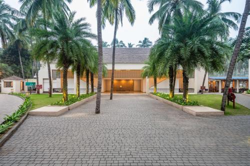 Exterior view, Silver Waves Resort & Spa Daman, a member of Radisson Individuals in Daman Exterior view, Silver Waves Resort & Spa Daman, a member of Radisson Individuals in Daman