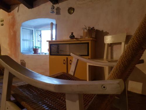 Old istrian house,free parking in Galižana Old istrian house,free parking in Galižana