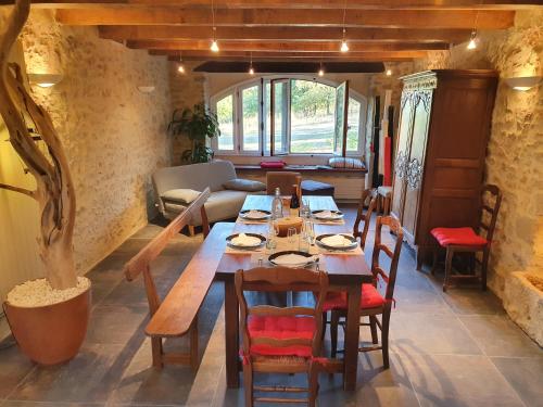 مطعم, La Quintarde in Lalbenque مطعم, La Quintarde in Lalbenque