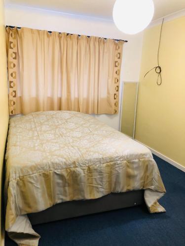 Guildford Homestay in Worplesdon Guildford Homestay in Worplesdon