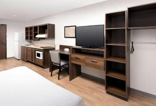 WoodSpring Suites Littleton-South Denver in Littleton (CO) WoodSpring Suites Littleton-South Denver in Littleton (CO)
