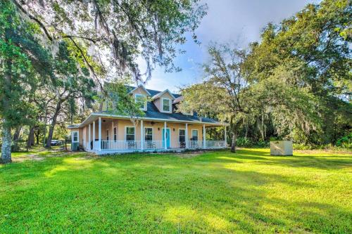 Lovely Hawthorne Home with Private Boat Dock! in Keystone Heights Lovely Hawthorne Home with Private Boat Dock! in Keystone Heights