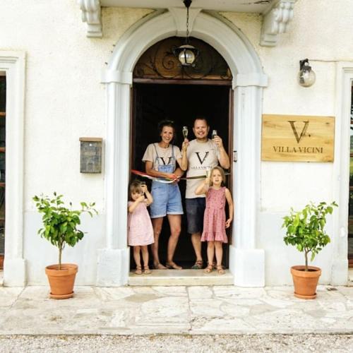 Glamping at an Agriturismo in the vineyard in Ortezzano Glamping at an Agriturismo in the vineyard in Ortezzano