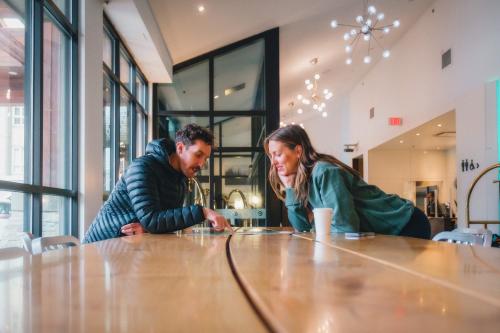 Lobby, Aava Whistler Hotel in Whistler (BC) Lobby, Aava Whistler Hotel in Whistler (BC)