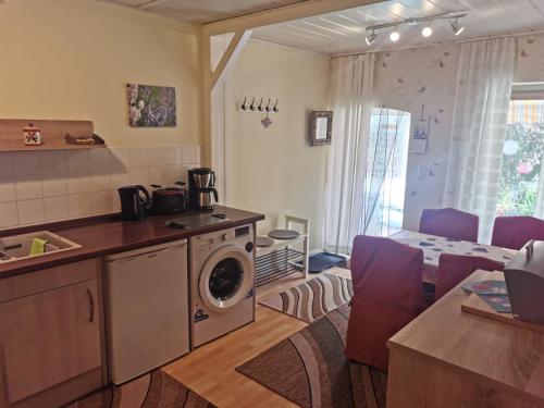 Kitchen, Ferienwohnung Uenglingen in Stendal Kitchen, Ferienwohnung Uenglingen in Stendal