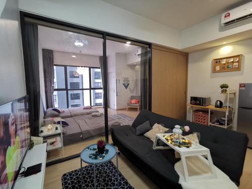 DS19 Dsara tv 5 pax tv mrt next segi college in Sungai Buloh DS19 Dsara tv 5 pax tv mrt next segi college in Sungai Buloh