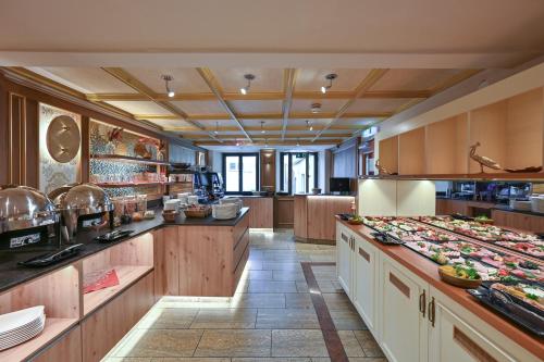 Food and beverages, Hotel Ludwigs in Fussen Food and beverages, Hotel Ludwigs in Fussen