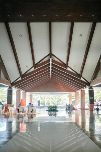 Uniland Golf & Resort in Nakhon Pathom Uniland Golf & Resort in Nakhon Pathom