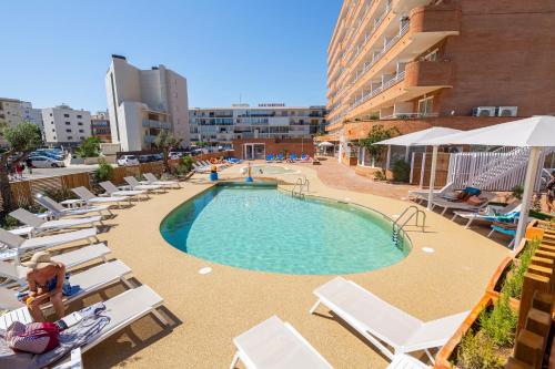 Piscina, Prestige Sant Marc in Roses Piscina, Prestige Sant Marc in Roses
