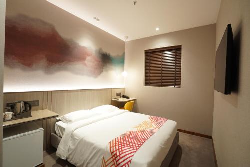 Ginger Mumbai, Goregaon near ห้างสรรพสินค้าโอเบอรอย Ginger Mumbai, Goregaon near ห้างสรรพสินค้าโอเบอรอย