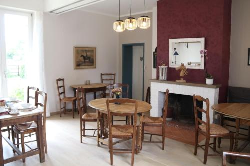 Manoir du Taillis in La Ferte-Frenel Manoir du Taillis in La Ferte-Frenel