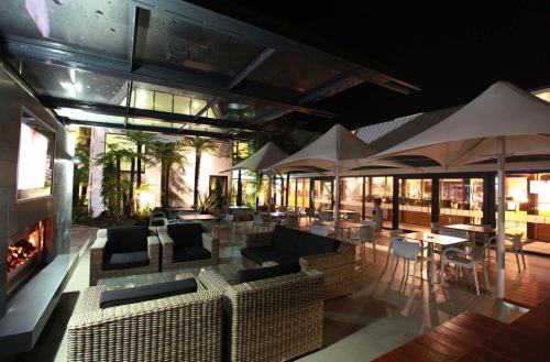 شرفة/ تراس, فندق كومودور كرايست تشيرش إيربورت (Commodore Hotel Christchurch Airport) in مطار كرايست تشيرش شرفة/ تراس, فندق كومودور كرايست تشيرش إيربورت (Commodore Hotel Christchurch Airport) in مطار كرايست تشيرش