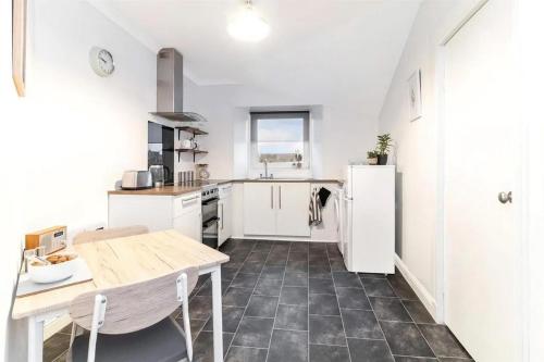 Floor plans, NEW 1BD Close to Ocean Flat in the Centre of Largs in Largs Town Center Floor plans, NEW 1BD Close to Ocean Flat in the Centre of Largs in Largs Town Center