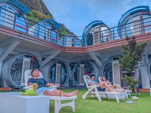 Facilities, Tube18 in Green Island Facilities, Tube18 in Green Island