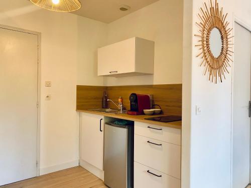 Appartement proche Hopital et centre-ville in แซ็ง-โล Appartement proche Hopital et centre-ville in แซ็ง-โล