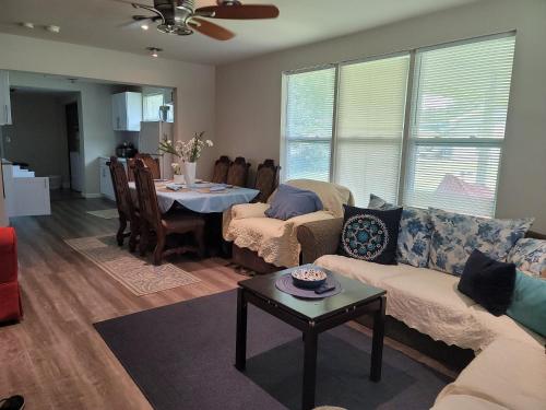 Attractive house in the center of Milton in 佛羅里達州米爾頓 (FL) Attractive house in the center of Milton in 佛羅里達州米爾頓 (FL)