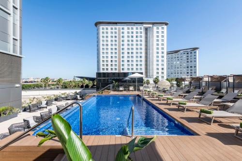 Exterior view, Meliá Valencia in València Exterior view, Meliá Valencia in València