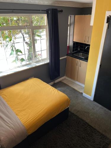Hatfield SAVE-MONEY Rooms - 10over10 for PRICE! in ويلوان جاردن سيتي Hatfield SAVE-MONEY Rooms - 10over10 for PRICE! in ويلوان جاردن سيتي
