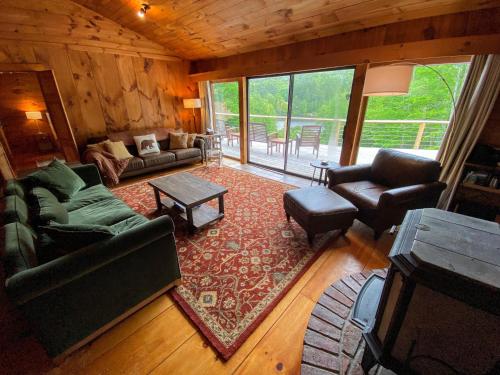 Sadržaji, Amazing lakefront home in the White Mountains with game room theater in Whitefield (NH) Sadržaji, Amazing lakefront home in the White Mountains with game room theater in Whitefield (NH)