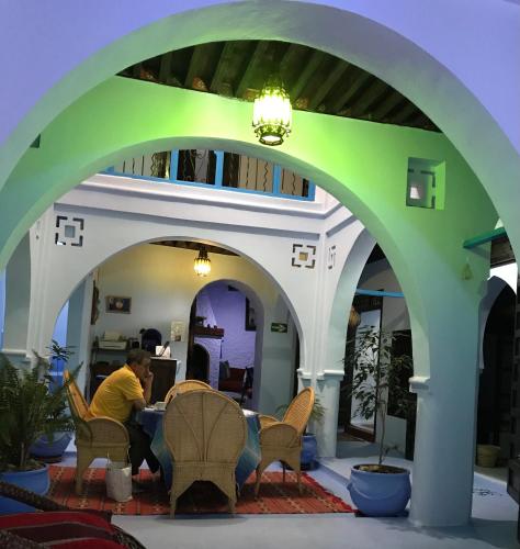 편의 시설/서비스, 다르 다디실레프 (Dar Dadicilef) in 쉐프샤우엔 편의 시설/서비스, 다르 다디실레프 (Dar Dadicilef) in 쉐프샤우엔