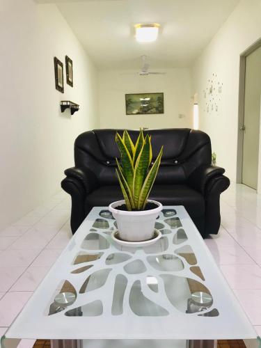 Alyn Home Batu Pahat II Wifi Coway near Dataran Gemilang Yong Peng Alyn Home Batu Pahat II Wifi Coway near Dataran Gemilang Yong Peng