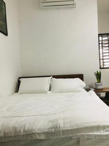 Alyn Home Batu Pahat II Wifi Coway near Dataran Gemilang Yong Peng Alyn Home Batu Pahat II Wifi Coway near Dataran Gemilang Yong Peng