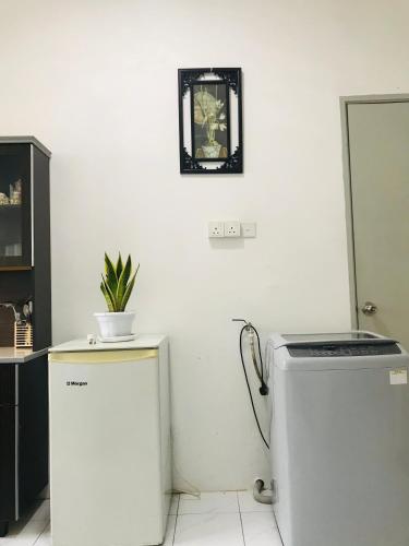 Alyn Home Batu Pahat II Wifi Coway near Dataran Gemilang Yong Peng Alyn Home Batu Pahat II Wifi Coway near Dataran Gemilang Yong Peng