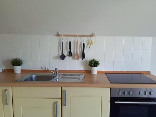 Konyha, EIFELSTERN-Schöne Ferienwohnung mit Balkon (EIFELSTERN-Schone Ferienwohnung mit Balkon) in Kalenborn Konyha, EIFELSTERN-Schöne Ferienwohnung mit Balkon (EIFELSTERN-Schone Ferienwohnung mit Balkon) in Kalenborn