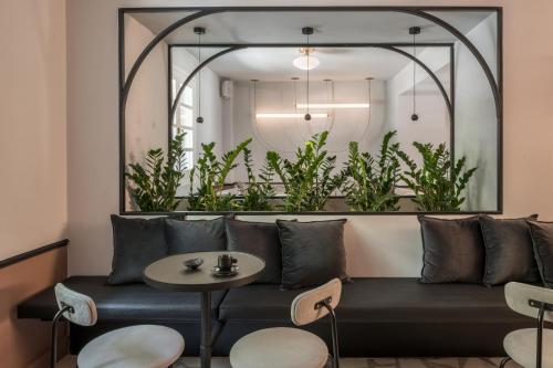 Bar/Lounge, 72 AD Suites in Thessaloniki Bar/Lounge, 72 AD Suites in Thessaloniki