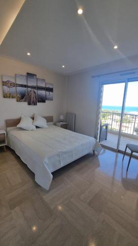 LUXURY APPARTEMENT Vue MER PANORAMIQUE