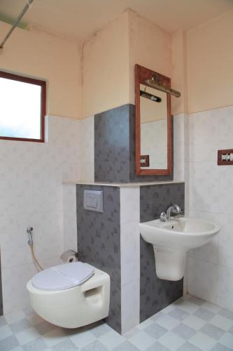 This photo about Cherai Beach Resort shared on HyHotel.com