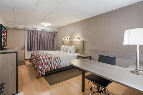 Red Roof Inn Philadelphia - Trevose in Bensalem (PA) Red Roof Inn Philadelphia - Trevose in Bensalem (PA)