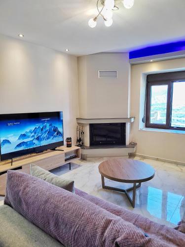 공용 라운지/TV 시청 구역, Rapsani Panorama Villa in 랍사니 공용 라운지/TV 시청 구역, Rapsani Panorama Villa in 랍사니