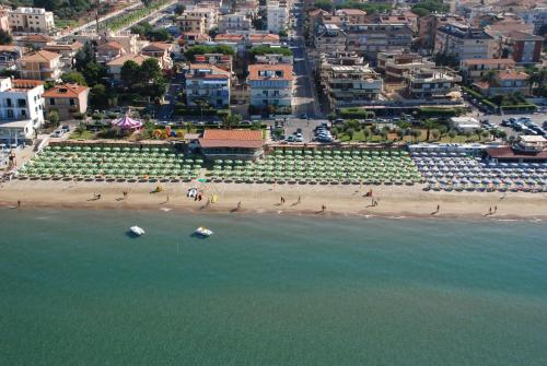 ชายหาด, La Limonaia in สแปร์โลนกา ชายหาด, La Limonaia in สแปร์โลนกา