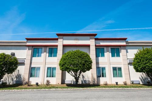 ทัศนียภาพ, การ์เดน เอ็กเซกคิวทีฟ โฮเต็ล (Garden Executive Hotel) in เซาท์ เพลนฟิลด์ (NJ) ทัศนียภาพ, การ์เดน เอ็กเซกคิวทีฟ โฮเต็ล (Garden Executive Hotel) in เซาท์ เพลนฟิลด์ (NJ)